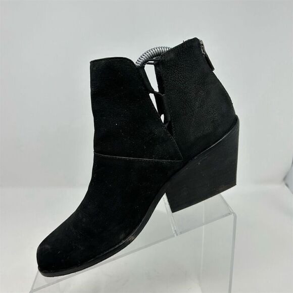 Eileen Fisher Black Leather Ankle Booties Size 7.5 Casual Back Zip Closure - Picture 4 of 12